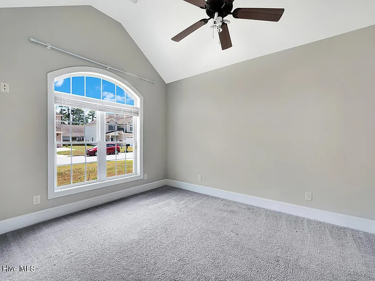 2400 Dovedale Ct #B — Photo 39