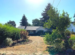 4414 NE Emerson St, Portland, OR 97218
