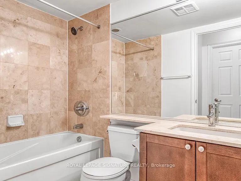 761 Bay St #1914 — Photo 28