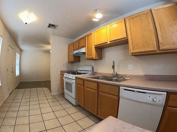 2nd image of 2225 Bex St APT J