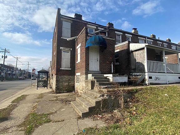 3rd image of 1040 S Ohio Ave