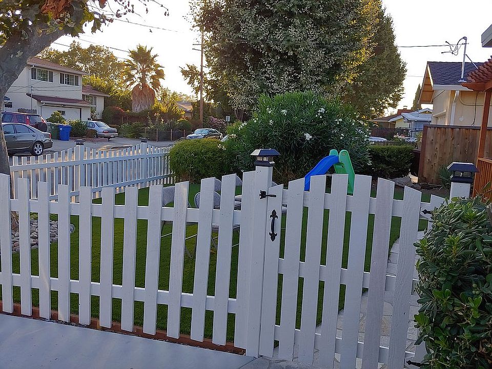 2nd image of 40424 Foster St