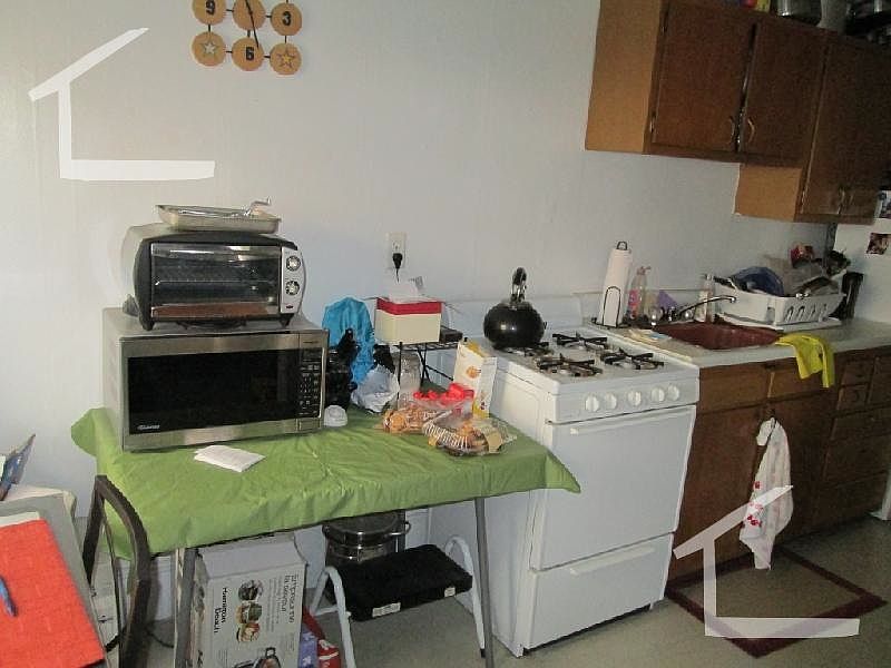 2nd image of 88 Washington St APT 014