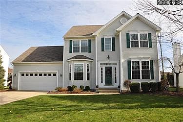 1st image of 467 Waterside Dr