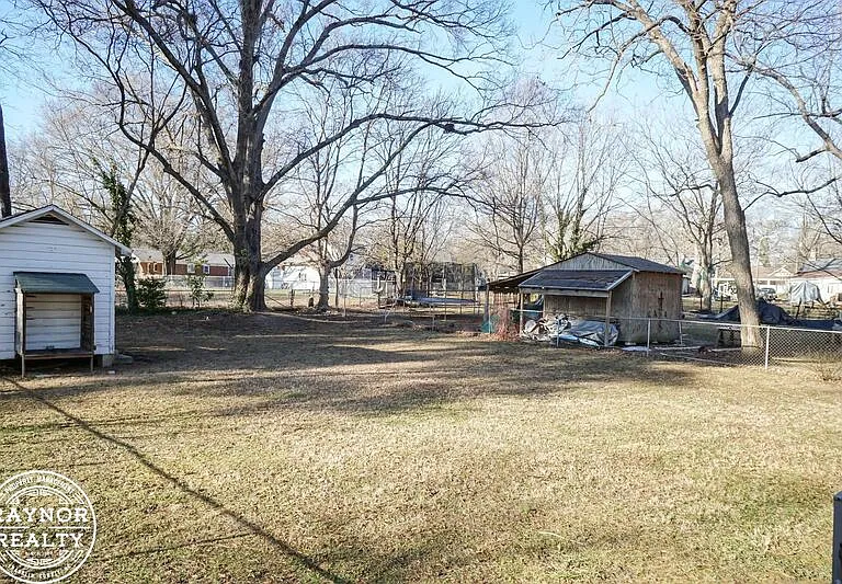 433 Norvell St — Photo 37