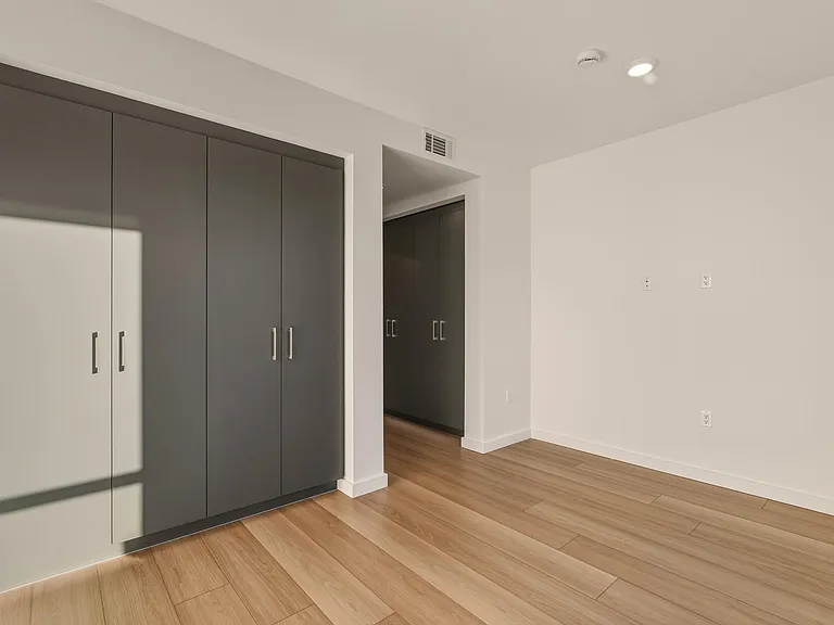 The Sophia - 1759 N Gower St — Photo 26