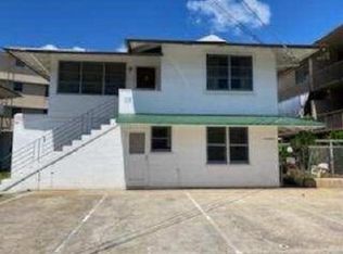 646 Coolidge St #1, Honolulu, HI 96826