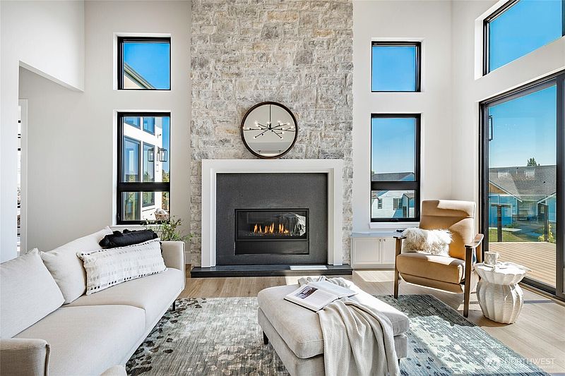 4th image of 5414 Lasiandra Drive
