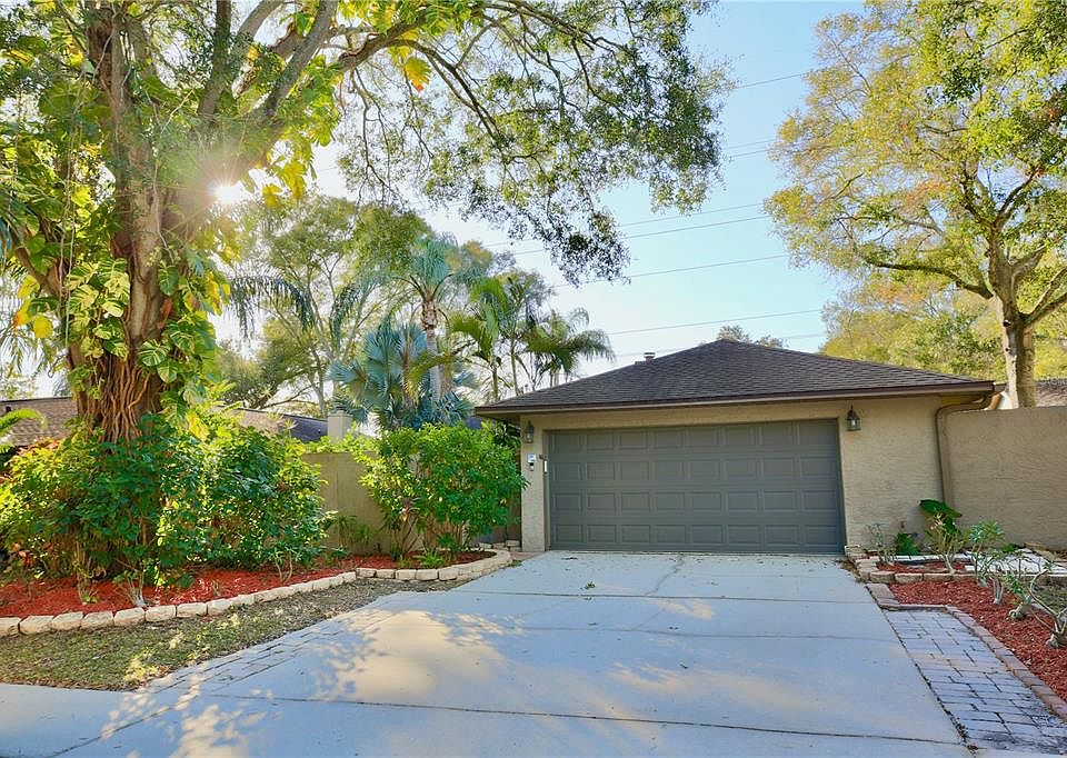 1st image of 656 Channing Dr