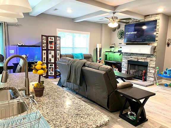 3rd image of 1145 Eagles View Dr