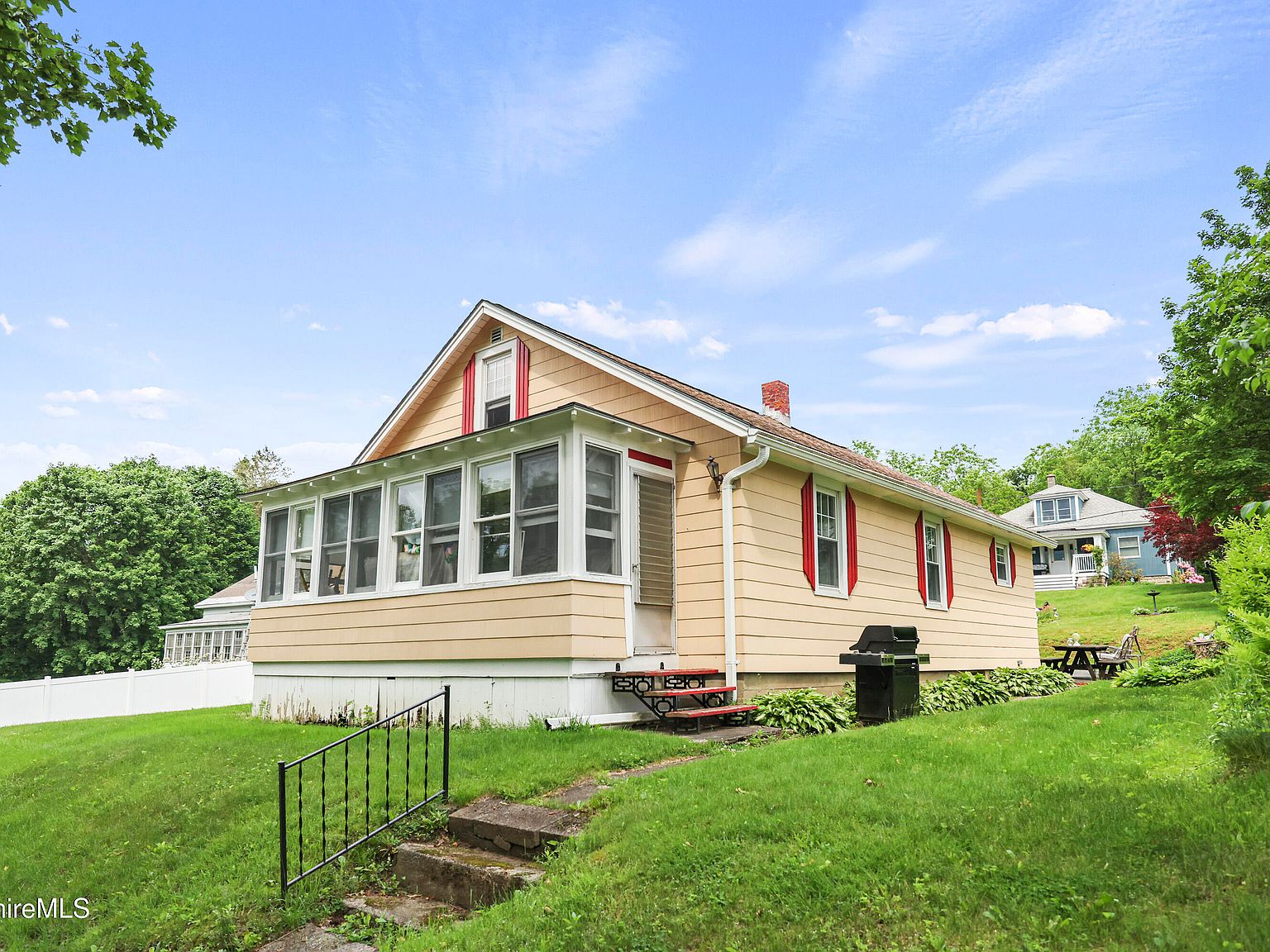 15 Summit Ave, Adams, MA 01220 | Zillow