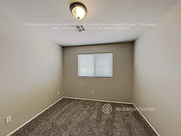 4614 W Valencia Dr — Photo 13
