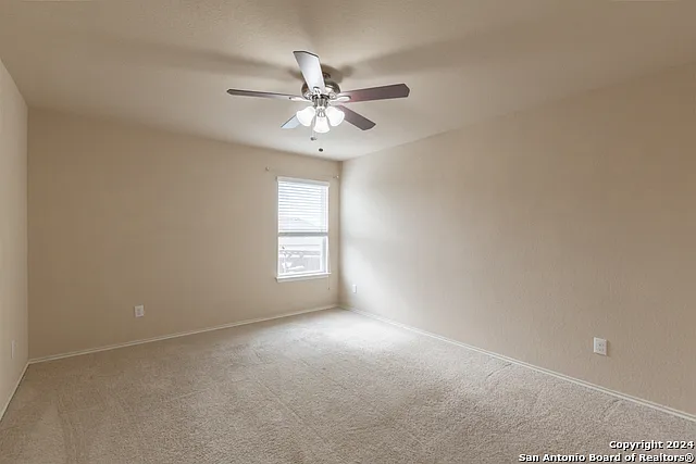 4 bed, 2069 sqft, $1,799 — Photo 4