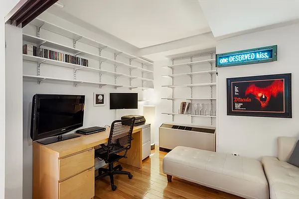 Rented by Compass | media 37