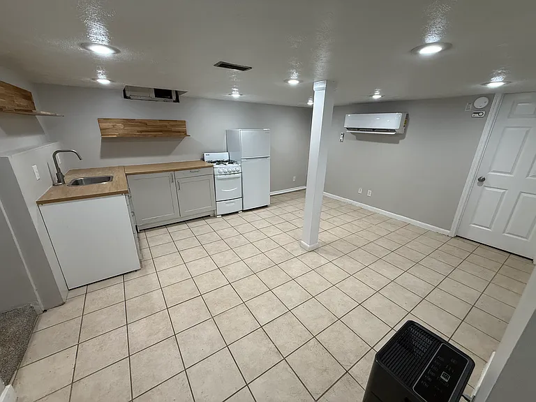 1326 Lafayette Ave #B — Photo 3