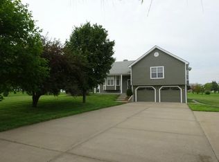 15424 Brandt Rd, Leavenworth, KS 66048