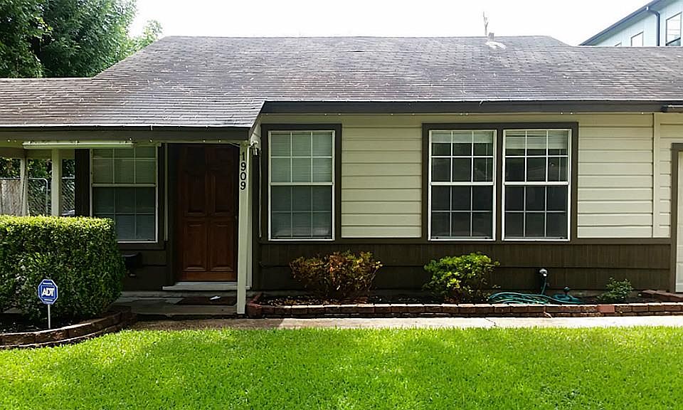 1st image of 1909 Du Barry Ln