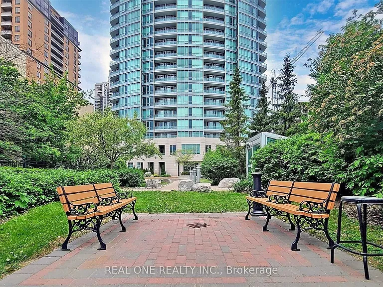 60 Byng Ave #910 — Photo 38