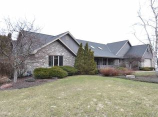3464 Town Line Rd, West Bend, WI 53095