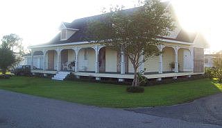 1st image of 182 S Main St