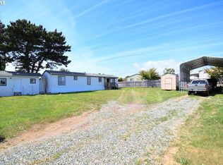 97957 Olsen Ln, Brookings, OR 97415