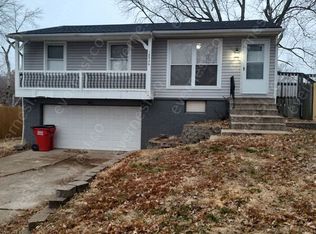 18926 E Geronimo Ct, Independence, MO 64056