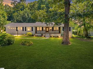 13 Bedford Ln, Taylors, SC 29687