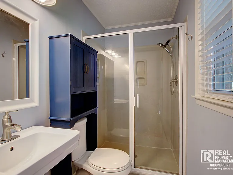 209 Chucker Dr — Photo 11
