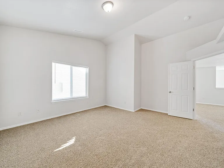 2537 NE 127th Ave — Photo 25