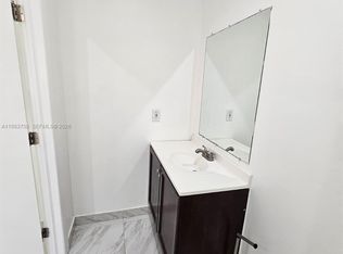 14835 SW 138th Ter #1, Miami, FL 33196