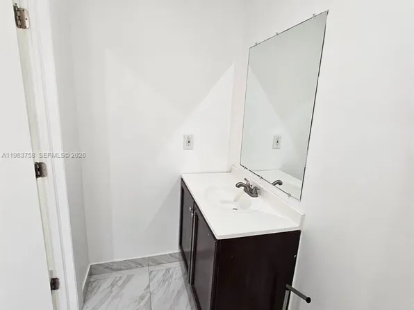 14835 SW 138th Ter #1, Miami, FL 33196