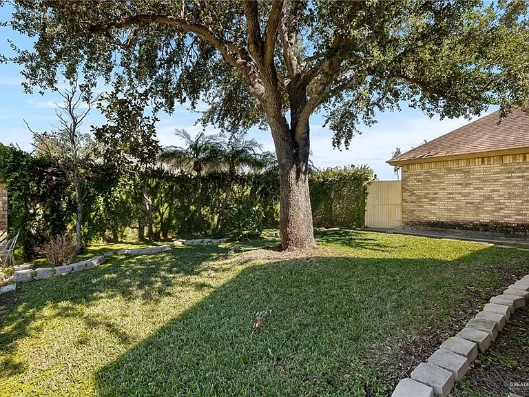 513 E Bluebird Ave — Photo 19