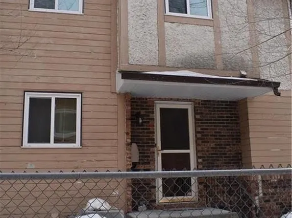227 Edison Ave #2, Winnipeg, MB R2G 0L5