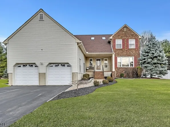 927 Case Dr, Hillsborough Twp., NJ 08844