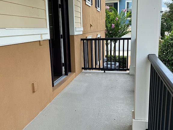 5th image of 1061 Cliffton Springs Ln