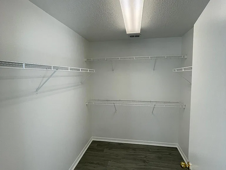 500 Berry James Ct — Photo 11