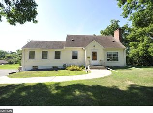 11801 Shady Oak Dr, Minnetonka, MN 55343