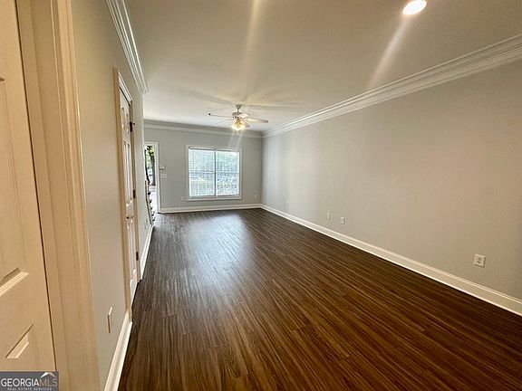 5th image of 101 Wood Lake Dr Unit 505