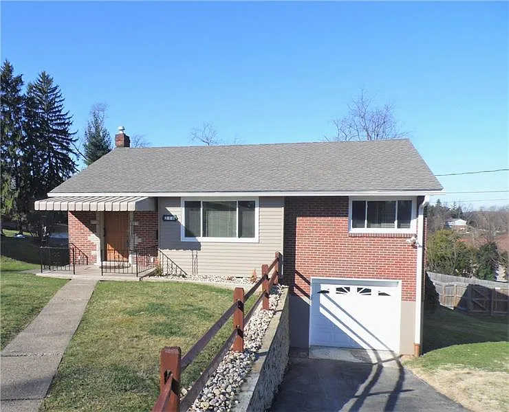 210 Oberdick Dr photo 1