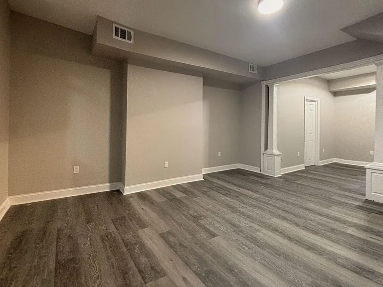2527 S Felton St — Photo 12