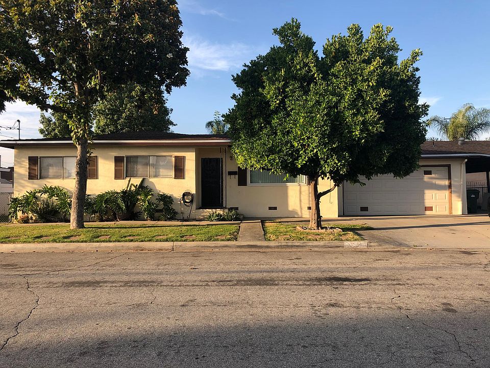 1st image of 10551 Holbrook St