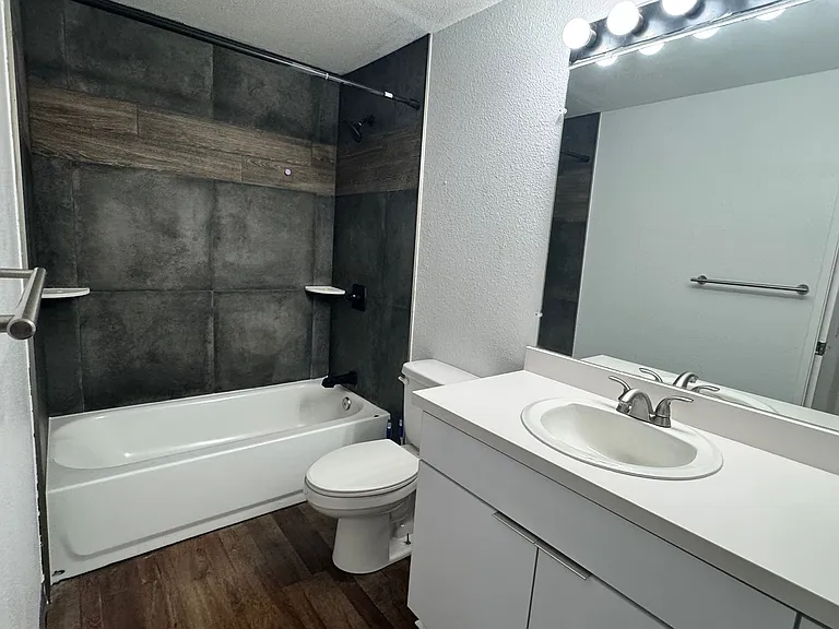91-1051 Laulauna St #3B — Photo 6
