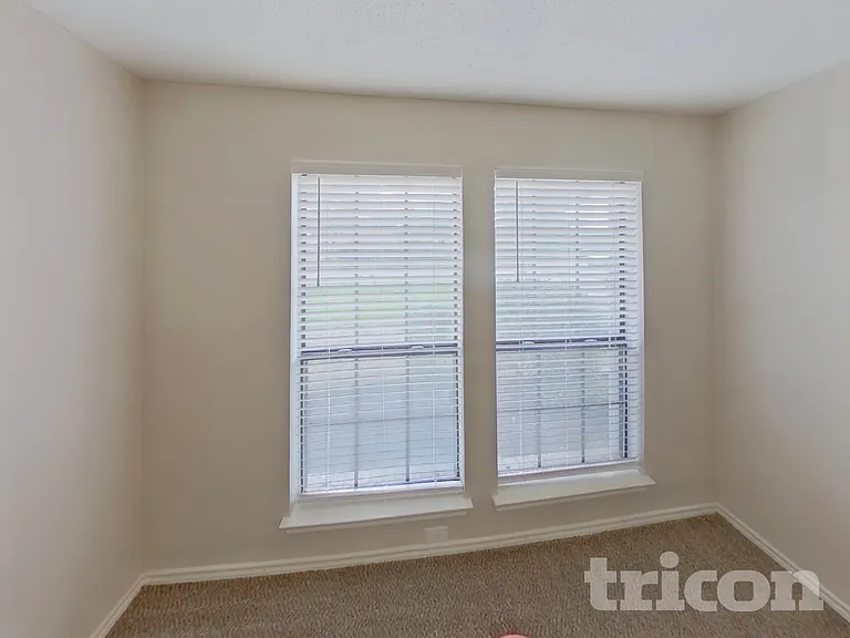 133 Brockway Dr — Photo 12