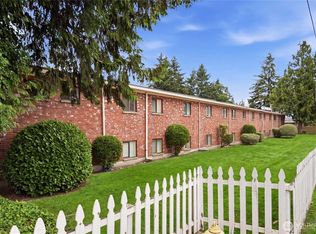30853 14th Avenue S, Federal Way, WA 98003
