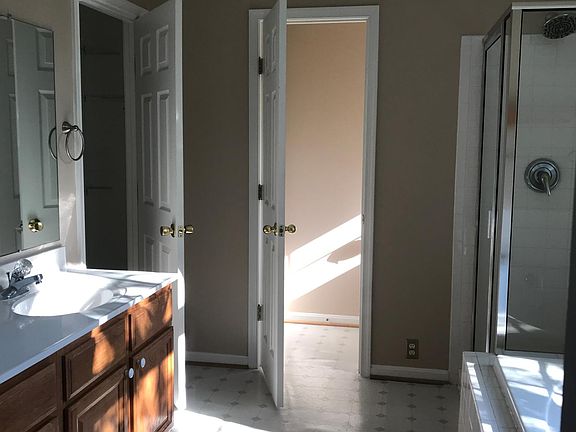 Master bath with walk in closet