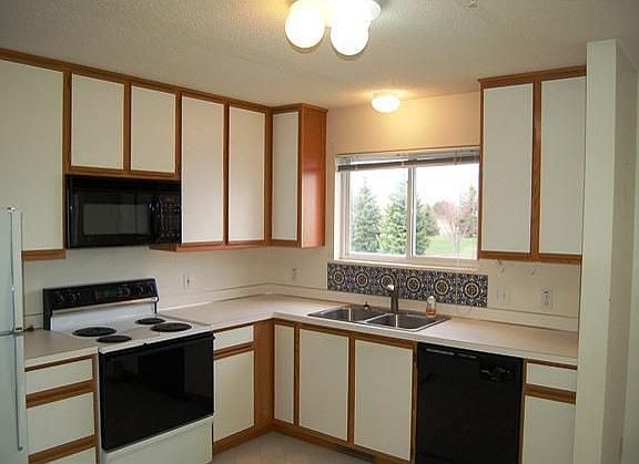4th image of 13016 Crimson Clover Ln