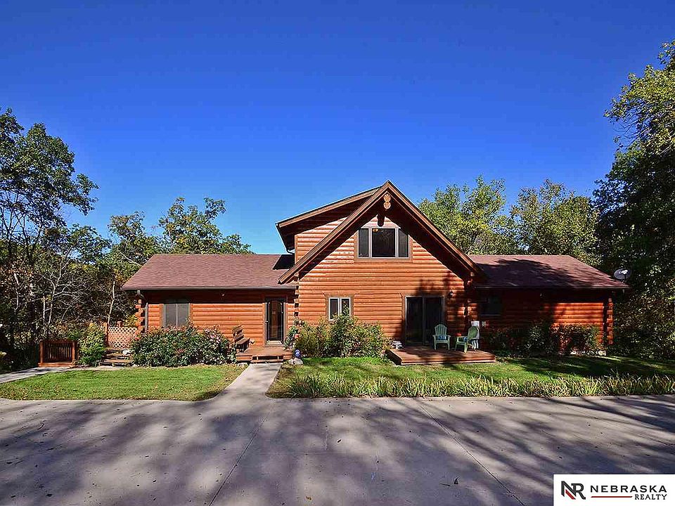 1st image of 14869 Ferry Glen Dr