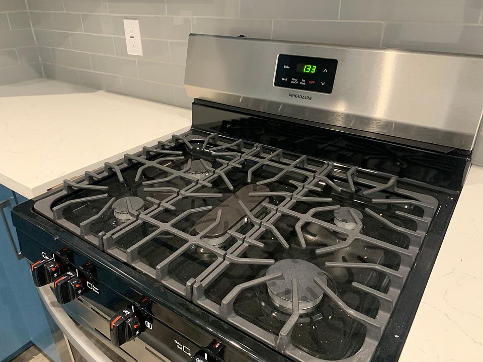 668 S Keenan Ave Los Angeles CA Zillow