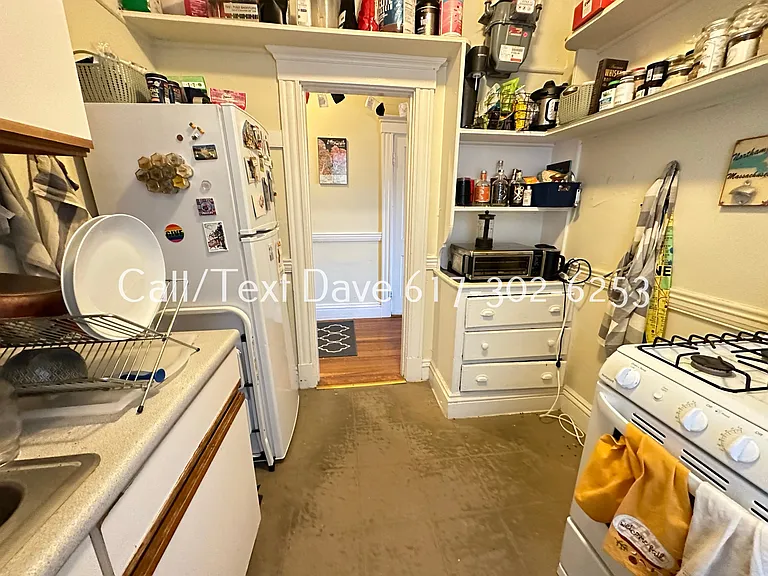161 Kelton St #21 — Photo 10