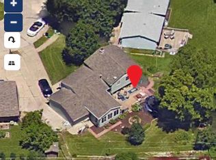 11505 Oak Cir, Omaha, NE 68144